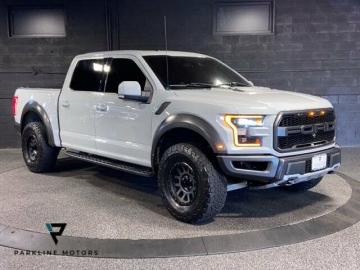 2017 Ford F150 SVT Raptor SuperCrew 4WD Tout compris hors homologation 4500e