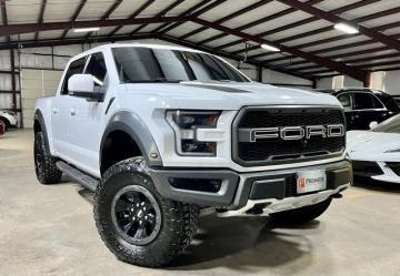 2018 Ford F150 SVT Raptor SuperCrew 4WD Tout compris hors homologation 4500e