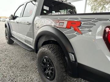 2022 ford F150 Raptor "R" 2023 5.2l V8 700HP Prix tout compris