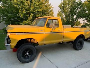 1979 Ford F250 4*4 1979 351 Windsor 1979 Prix tout compris