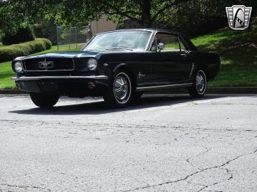 1965 Ford Mustang V8 289 1965 Prix tout compris