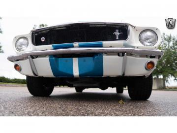 1965 Ford Mustang Fastback V8 1965 Prix tout compris