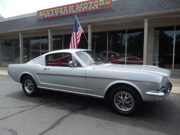 1966 Ford Mustang Fastback V8 1966 Prix tout compris