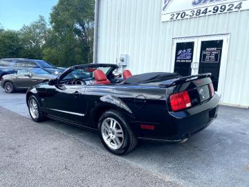 2005 ford mustang GT V8 2005 Prix tout compris hors homologation 4500€