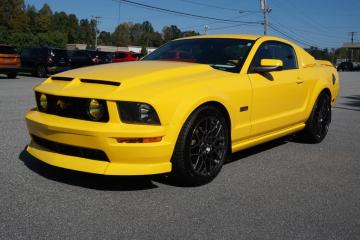 2005 ford mustang ROUSH GT V8 2005 Prix tout compris hors homologation 4500€