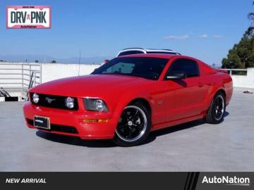 2005 ford mustang GT V8 2005 Prix tout compris hors homologation 4500€