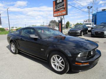 2005 Ford Mustang GT V8 Tout compris hors homologation 4500e