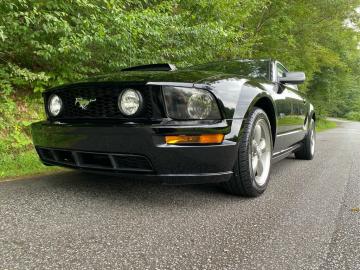 2006 ford mustang GT V8 2006 Prix tout compris Hors homolog 4500€