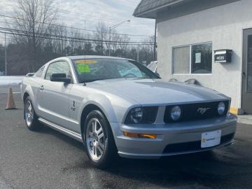 2006 ford mustang V8 GT Premium 2006 Prix tout compris hors homologation 4500€