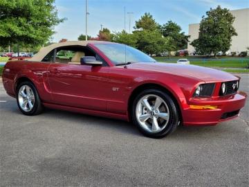 2006 Ford Mustang GT V8 Tout compris hors homologation 4500e