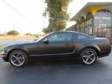 2008 ford mustang Bullitt Edition V8 2008 Prix tout compris HORS HOMOLOGATION 4500€