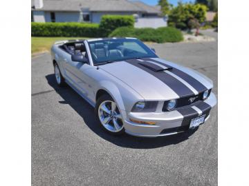 2008 Ford Mustang GT V8 Tout compris hors homologation 4500e