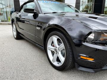 2012 Ford Mustang GT V8 5.0l Tout compris hors homologation 4500e