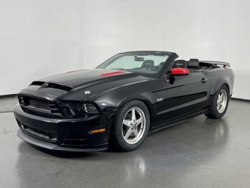 2014 Ford Mustang 5.0L GT Premium Tout compris hors homologation 4500e