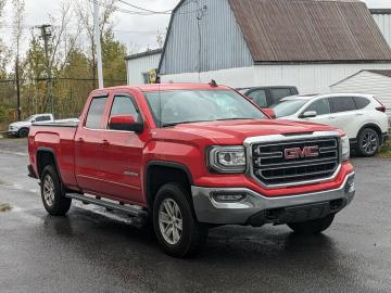 2017 GMC Sierra    Double Cab 4X4 Tout compris hors homologation 4500e