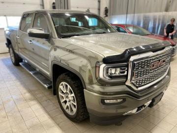 2018 GMC Sierra  6.2L V8 Denali Crew Cab 4WD Tout compris hors homologation 4500e