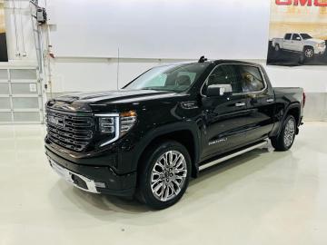 2023 GMC Sierra   Denali Ultimate 6.2l Crew Cab 4x4 Tout compris hors homologation 4500e