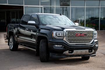 2018 GMC Silverado   6.2l  Denali Crew Cab 4WD Tout compris hors homologation 4500e