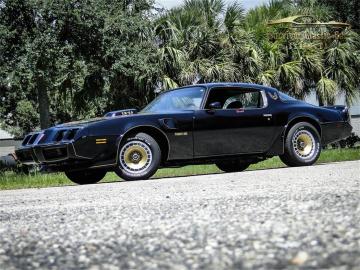 1979 Pontiac Firebird Trans Am Prix tout compris