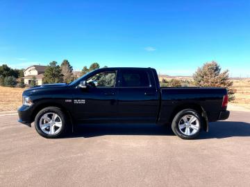 2013 ram 1500 Sport Crew Cab 4WD 2013 Prix tout compris hors homologation 4500€