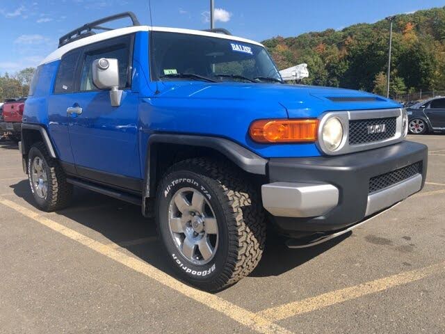 toyota fj cruiser 1ere main 2007 prix tout compris hors homolog 4500€