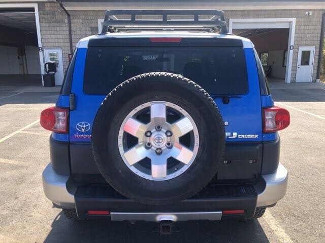 toyota fj cruiser 1ere main 2007 prix tout compris hors homolog 4500€